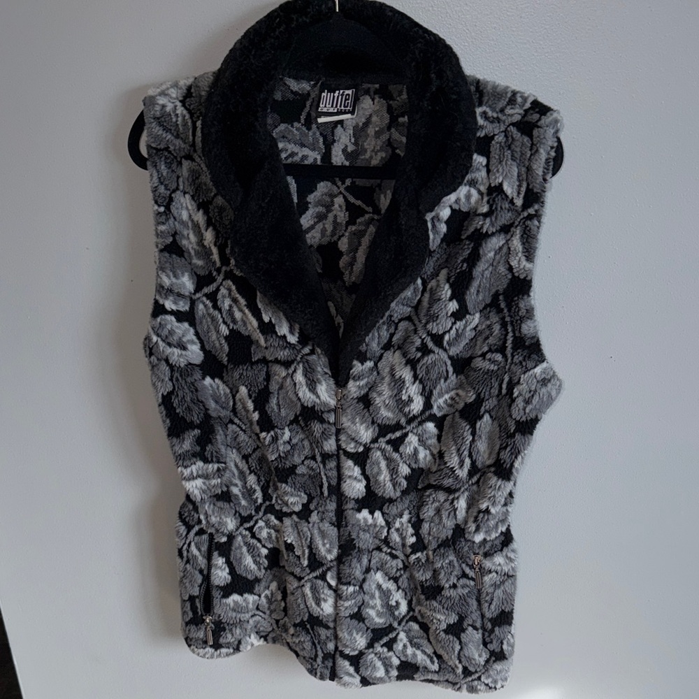 Vintage Faux Fur Women's Black and Gray Vest - Size M
